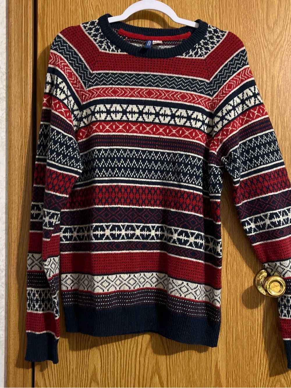 Men's Patterned Crewneck Sweater DIVIDED - Red, Navy & Cream Sz L